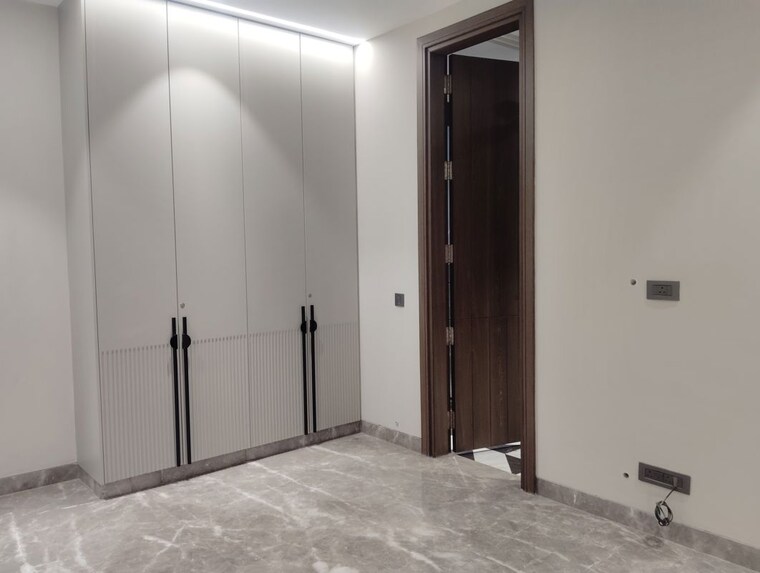 Room, lajpat nagar iii 3 Bedroom 1800 Sq.Ft. Builder Floor In Lajpat Nagar Iii Delhi 10235297