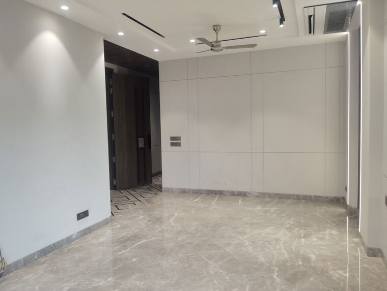 Room, lajpat nagar iii 3 Bedroom 1800 Sq.Ft. Builder Floor In Lajpat Nagar Iii Delhi 10235297