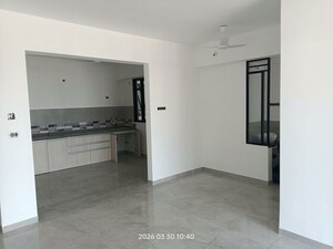 Room in 2 BHK Apartment at Unique Youtopia, Kharadi – for Rent