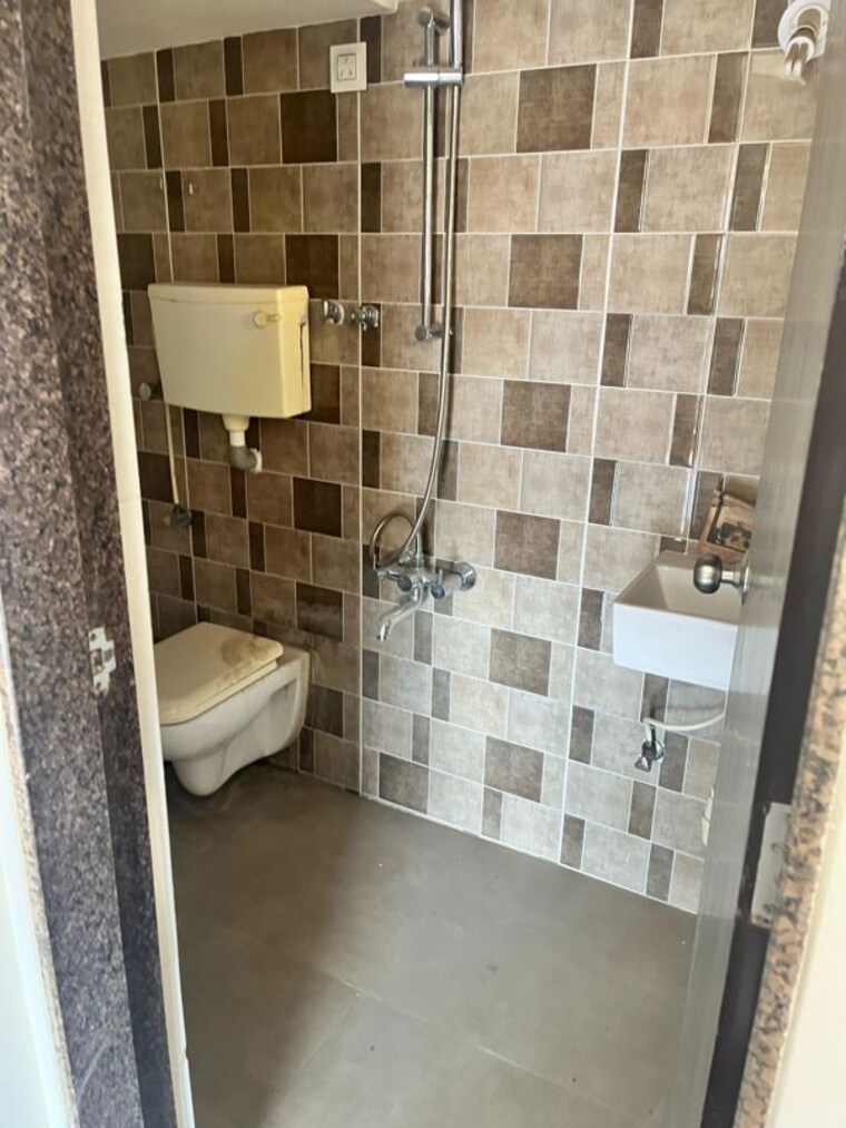 Attached Bathroom, bachraj-landmark 1 Bedroom 425 Sq.Ft. Apartment In Virar West Palghar 10235311