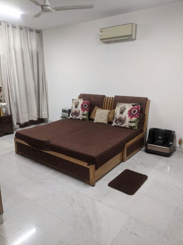 Bedroom, greater kailash 2 Bedroom 1500 Sq.Ft. Builder Floor In Greater Kailash Delhi 10235313