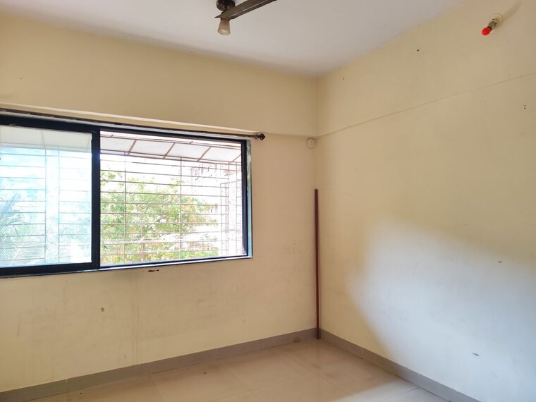 Room, haware-citi 1 RK 300 Sq.Ft. Apartment In Ghodbunder Road Thane 10235320