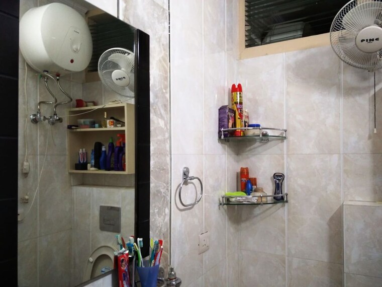 undefined, kailash colony 2 Bedroom 1350 Sq.Ft. Builder Floor In Kailash Colony Delhi 10235327
