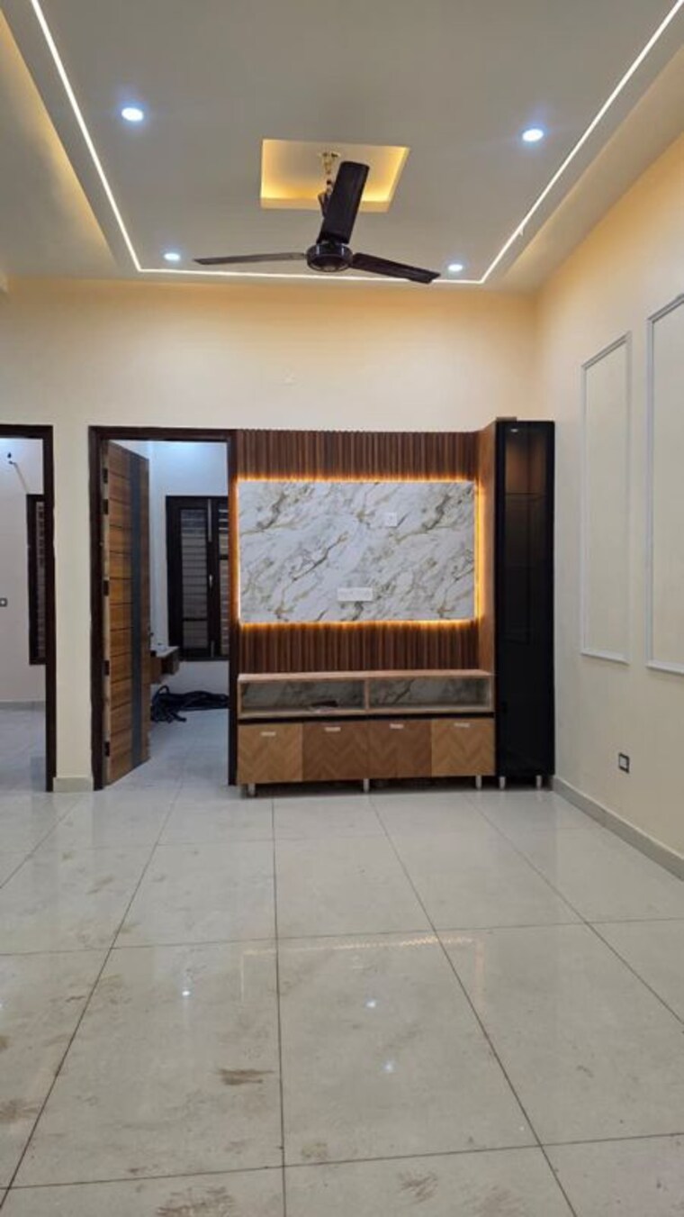 Room, ms-hubtown 3 Bedroom 1800 Sq.Ft. Independent House In Ghazipur Zirakpur 10235336