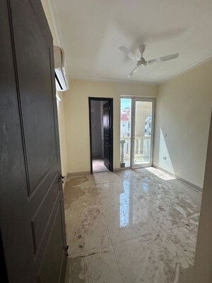 Room in 4 BHK Builder Floor at Ansal API Esencia, Sector 67 – for Sale