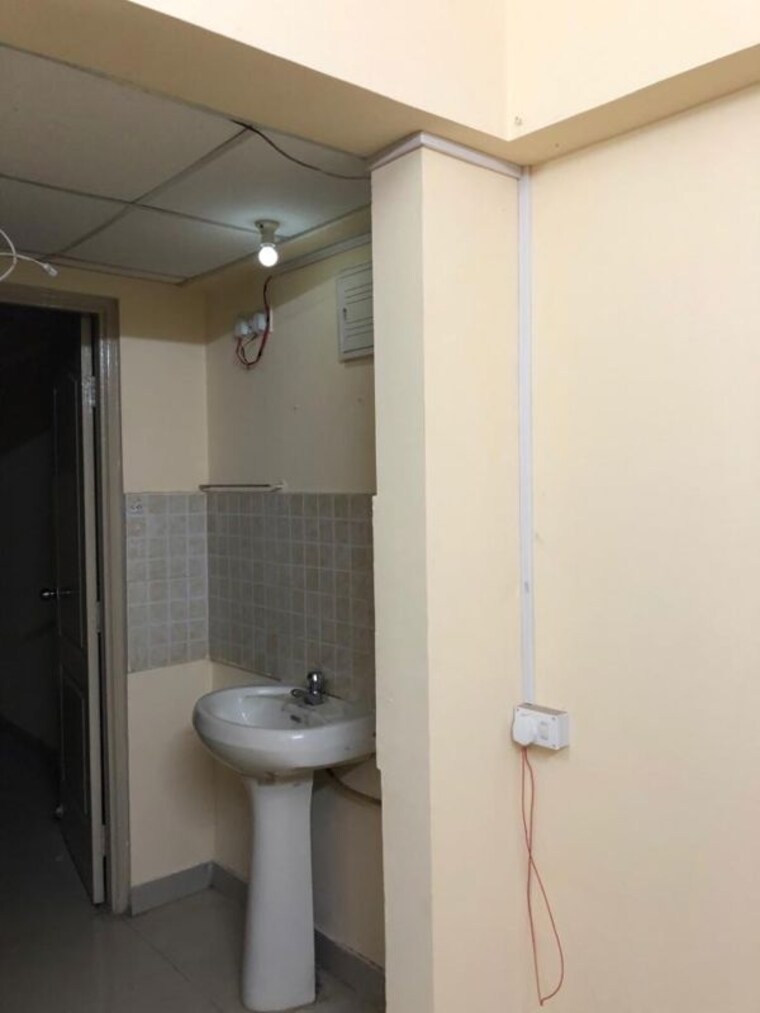 Bathroom, aakash-ganga-apartment  900 Sq.Ft. Apartment In Pimple Saudagar Pune 10235360