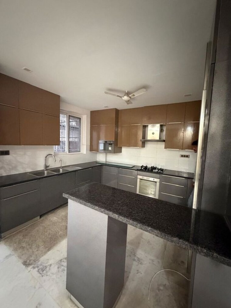 Kitchen, ansal-api-esencia 6+ Bedroom 300 Sq.Yd. Independent House In Sector 67 Gurgaon 10235362