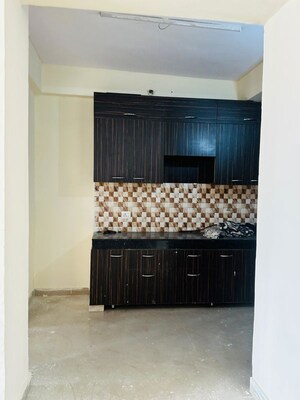 Furnished Amenities in 3 BHK Apartment at RPS Savana, Sector 88 – for Rent