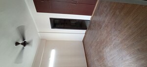 Furnished Amenities in 2.5 BHK Apartment at Amrapali Golf Homes, Sector 4 Greater Noida – for Rent