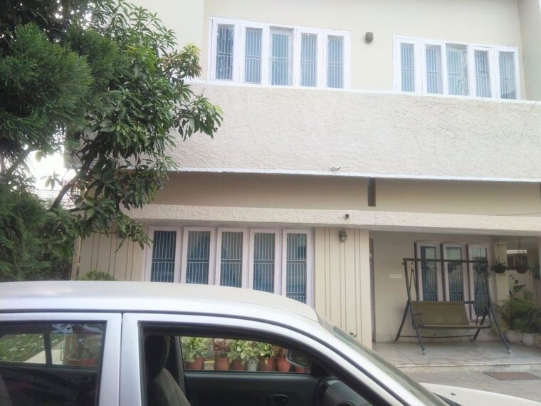 Balcony, patel nagar 2 Bedroom 2100 Sq.Ft. Independent House In Patel Nagar Dehradun 10235373