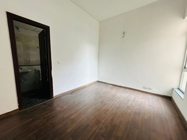 Room, bptp-park-elite-premium 3 Bedroom 1000 Sq.Ft. Apartment In Sector 84 Faridabad 10235378
