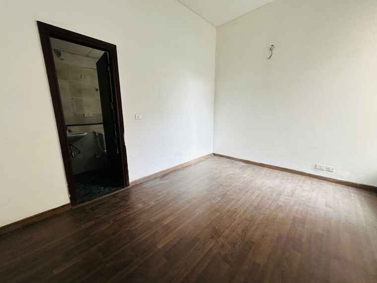 Room, bptp-park-elite-premium 3 Bedroom 1000 Sq.Ft. Apartment In Sector 84 Faridabad 10235378