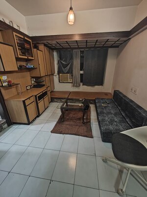 2 BHK Apartment For Rent in Andheri West