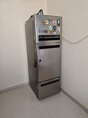 Furnished Amenities in 2 BHK Apartment at Gobind Ganesh Imperia, Wakad – for Rent