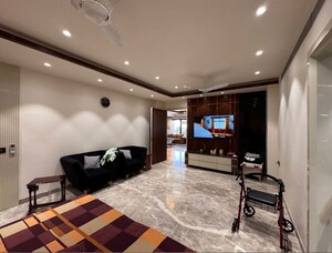 Gym in 6+ BHK Villa at Sector 45 – for Sale