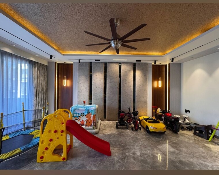 Gym, sector 45 6+ Bedroom 810 Sq.Yd. Villa In Sector 45 Gurgaon 10224803