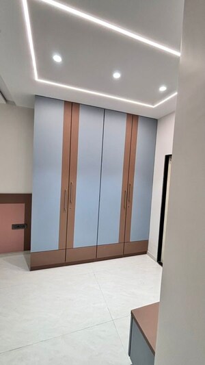 Room in 2 BHK Apartment at Rustomjee Elanza, Malad West – for Rent