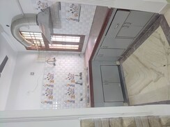 2 BHK Builder Floor For Rent in RWA Apartments Sector 47