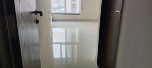 Room in 3 BHK Apartment at Sheth Zuri, Laxmi Nagar – for Rent