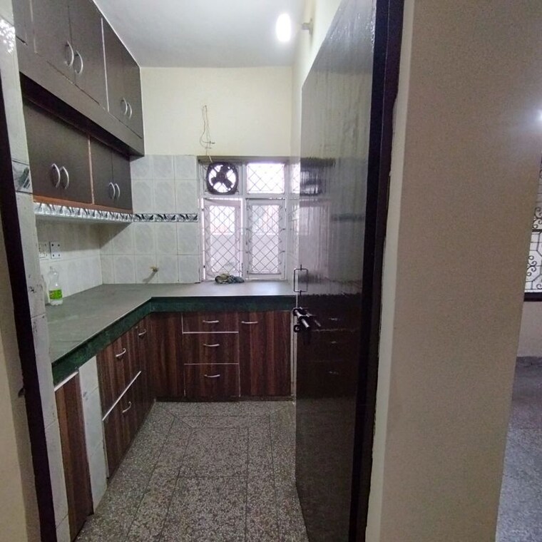 Kitchen, sector 19 2.5 Bedroom 1050 Sq.Ft. Independent House In Sector 19 Noida 10235431