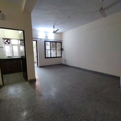 2.5 BHK + Pooja Room,Study Room Independent House For Rent in Sector 19