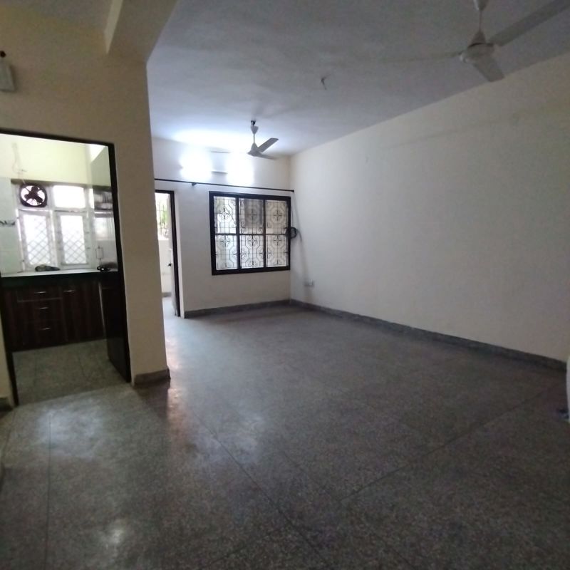2.5 BHK + Pooja Room,Study Room Independent House For Rent in Sector 19