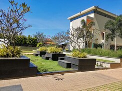 3.5 BHK Apartment For Sale in Prestige Park Grove