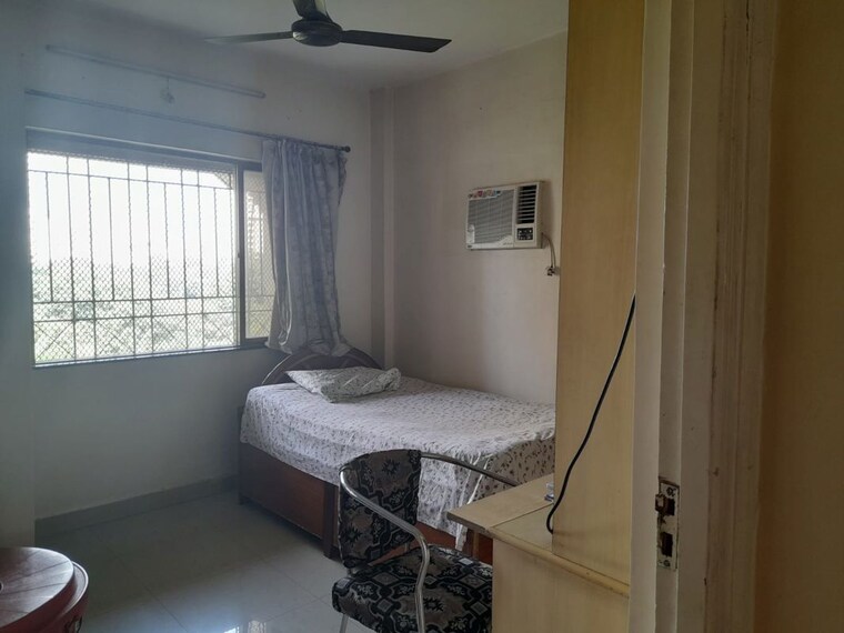 Living Room, dosti-acres-aster 6+ Bedroom 700 Sq.Ft. Apartment In Wadala East Mumbai 10235442