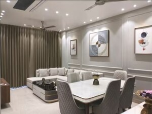 Team Area in 4 BHK Apartment at Anand Vihar – for Sale