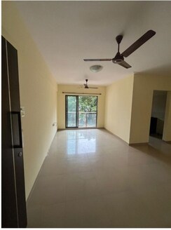2 BHK Apartment For Rent in Lodha Sterling