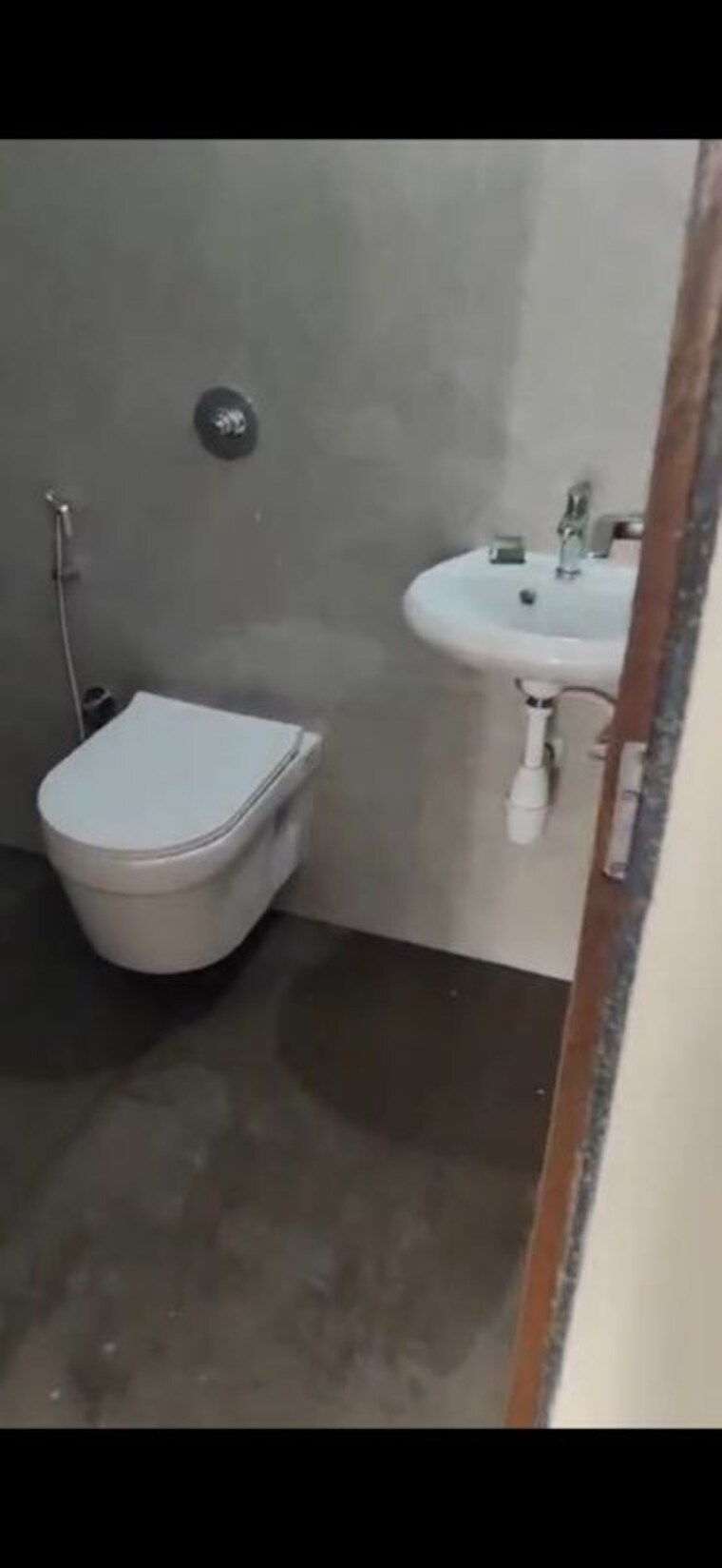 Bathroom, oxford-navrang-crystal 1 Bedroom 413 Sq.Ft. Apartment In Goregaon West Mumbai 10235478