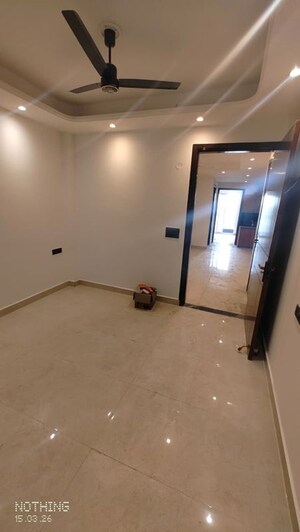 Room in 1.5 BHK Builder Floor at Chattarpur – for Rent