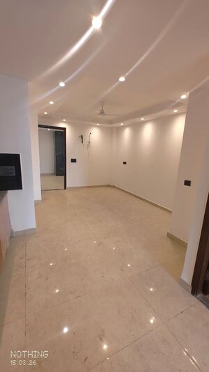 Room in 1.5 BHK Builder Floor at Chattarpur – for Rent