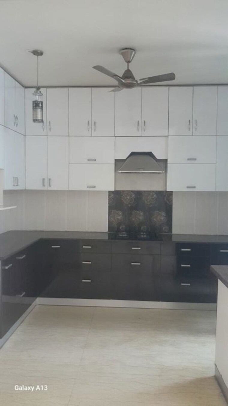 Kitchen, unitech-south-city-ii 3 Bedroom 1600 Sq.Ft. Builder Floor In Sector 50 Gurgaon 10235493