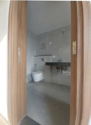 Bathroom in 4 BHK Apartment at Godrej Golf Link Villas, Sector 27 Yamuna Expressway – for Rent