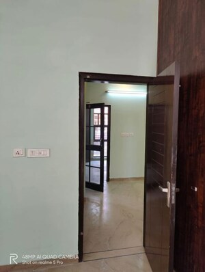 3 BHK Builder Floor For Rent in Green Wood City, Sector 45