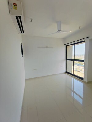 Room in 2 BHK Apartment at Lodha Palava Downtown Dombivli East, Dombivli East – for Sale