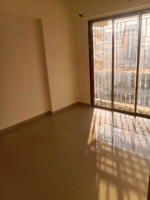 1 BHK Apartment For Rent in KM Narmada Mohan, Naigaon East