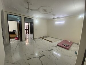 Room in 3 BHK Builder Floor at Palm Residency Chhatarpur, Chattarpur – for Rent