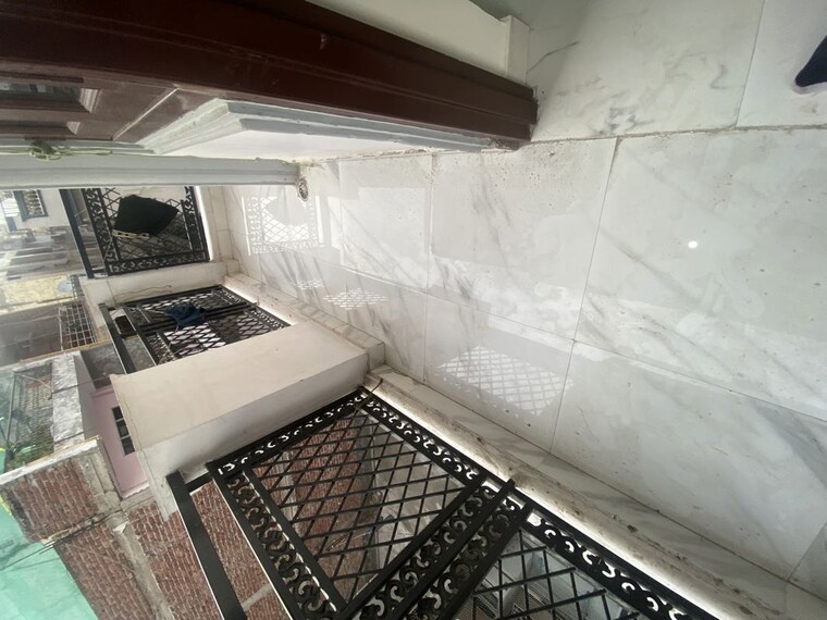 Balcony, palm-residency-chhatarpur 3 Bedroom 1100 Sq.Ft. Builder Floor In Chattarpur Delhi 10235525