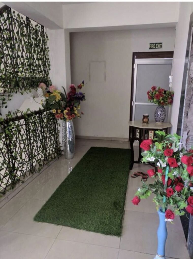 Balcony, omaxe-nri-city-center 4 Bedroom 3200 Sq.Ft. Apartment In Omega Ii Greater Noida Greater Noida 10235529