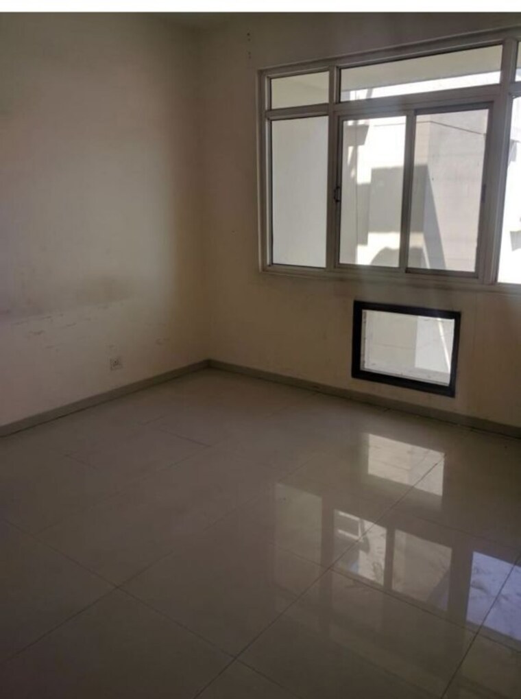 Room, omaxe-nri-city-center 4 Bedroom 3200 Sq.Ft. Apartment In Omega Ii Greater Noida Greater Noida 10235529