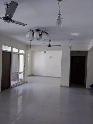 4 BHK Apartment For Rent in Omaxe NRI City Center, Omega Ii Greater Noida