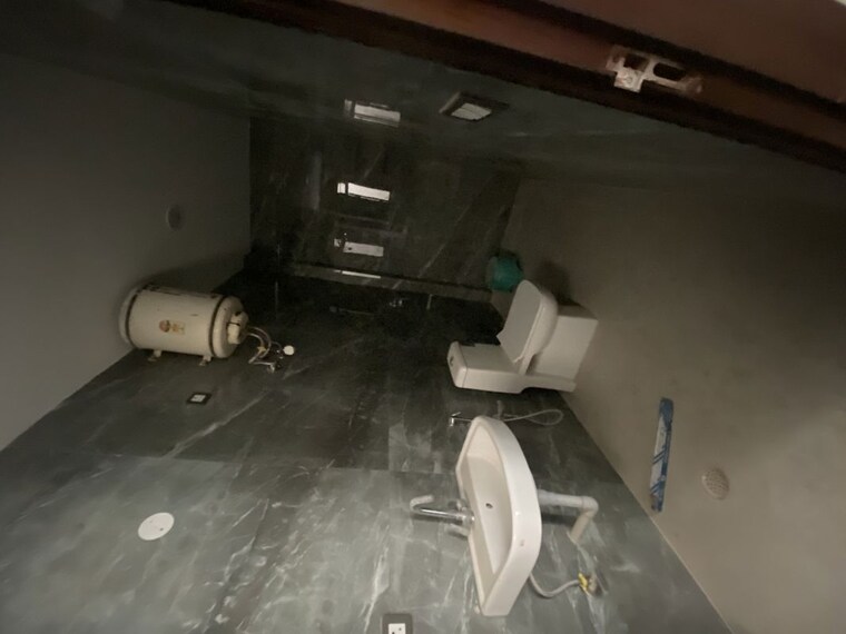 Team Area, palm-residency-chhatarpur 2 Bedroom 1000 Sq.Ft. Builder Floor In Chattarpur Delhi 10235539