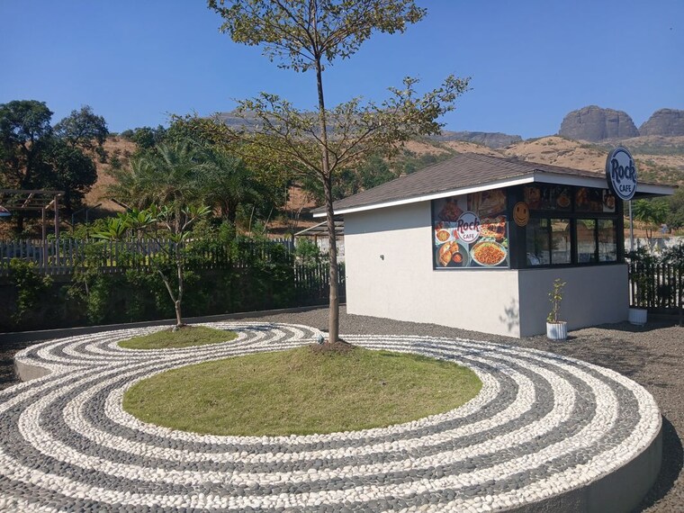 Garden, trimbak  130 Sq.Yd. Plot In Trimbak Nashik 10235604