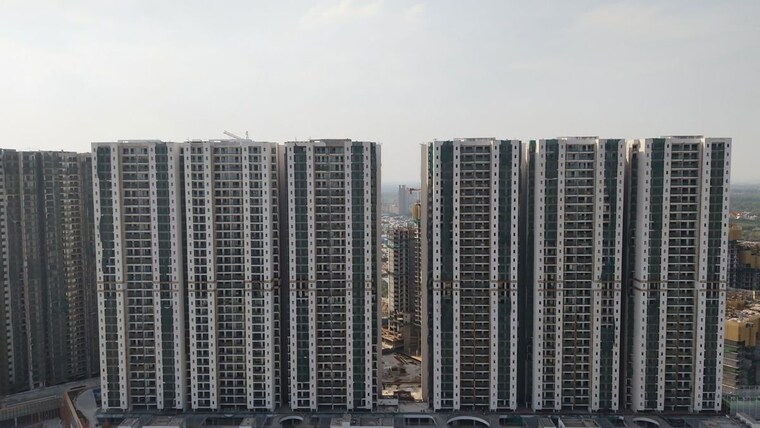 Exterior View, elan-the-presidential 3 Bedroom 2450 Sq.Ft. Apartment In Sector 106 Gurgaon 10235597