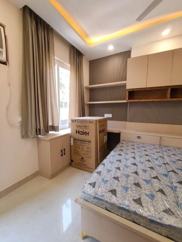 Living Room, sas-tower 1.5 Bedroom 420 Sq.Ft. Builder Floor In Sector 38 Gurgaon 10235609