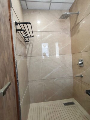 Bathroom in 1.5 BHK Builder Floor at SAS Tower, Sector 38 – for Rent