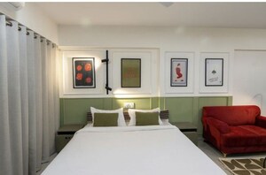 Bedroom in 6+ BHK Independent House at Viman Nagar – for Rent