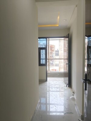 Room in 2 BHK Builder Floor at Sarfabad Village – for Sale